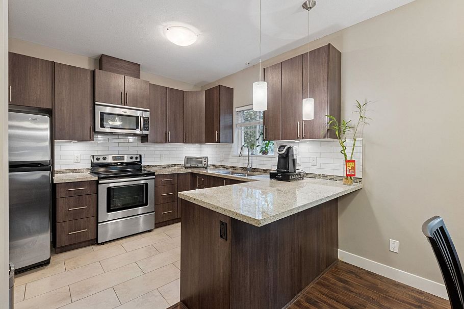 207 3888 Norfolk Street Burnaby, BC - 7