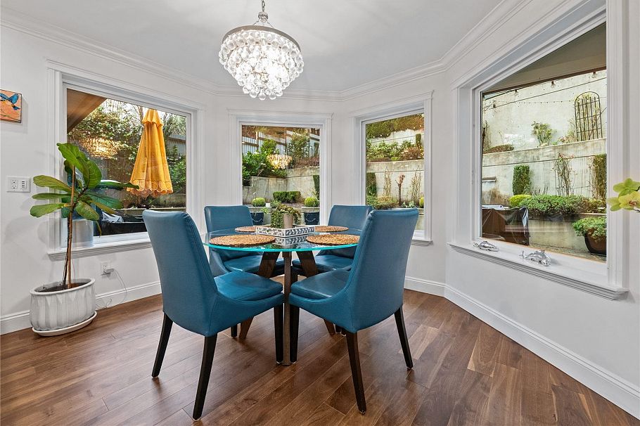 226 Wooddale Road North Vancouver, BC - 9