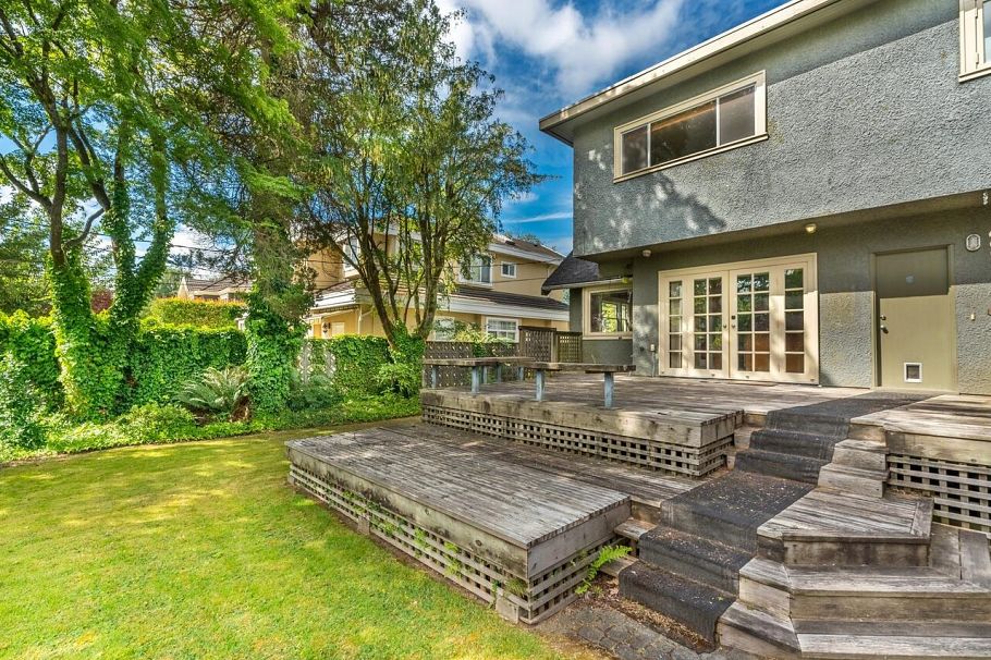 5810 Cartier Street Vancouver, BC - 9