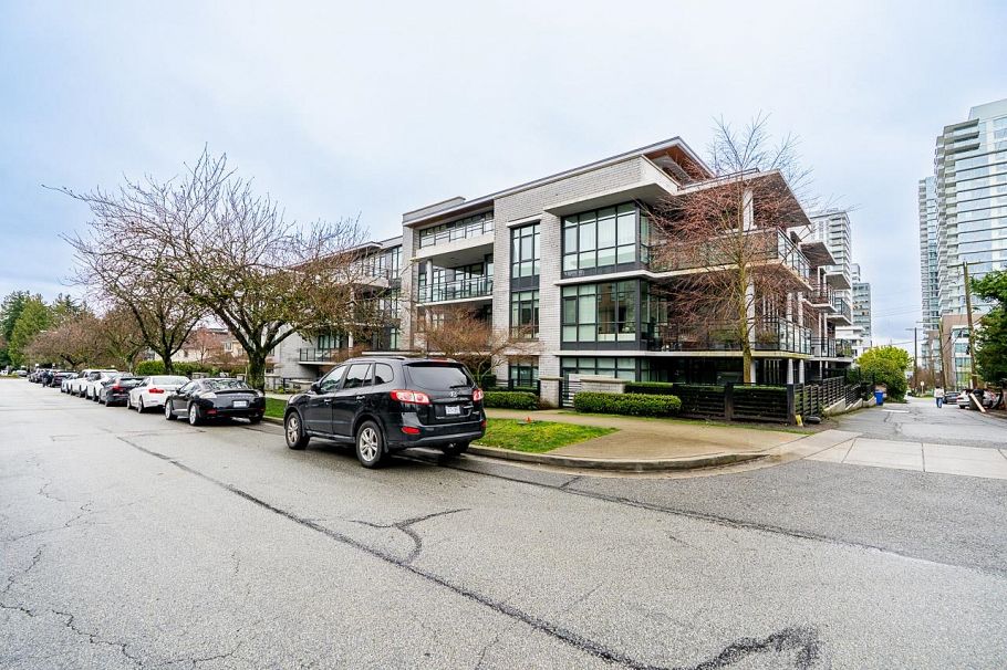 404 458 W 63rd Avenue Vancouver, BC - 12