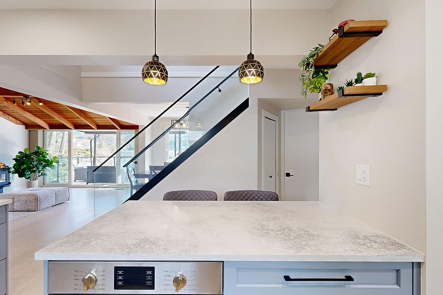 4545 Strathcona Road North Vancouver, BC - 13