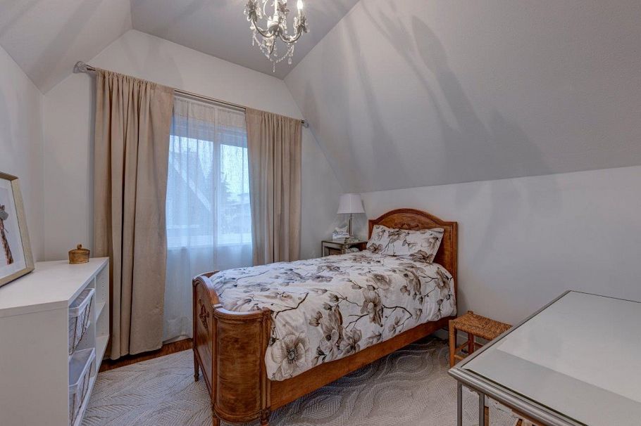 2530 Western Avenue North Vancouver, BC - 31