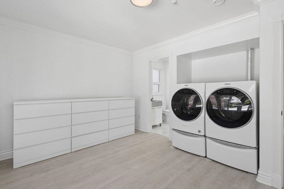 2709 W 37th Avenue Vancouver, BC - 26