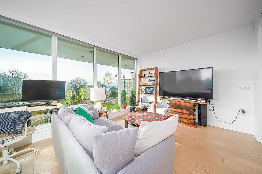 901 1180 Broughton Street Vancouver, BC - 11