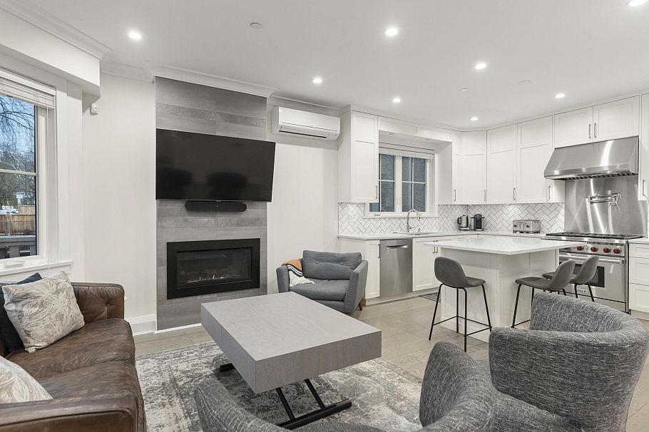 554 E 10th Avenue Vancouver, BC - 7