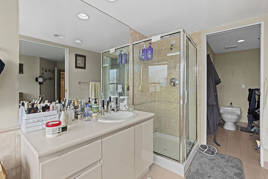 2005 1000 Beach Avenue Vancouver, BC - 31