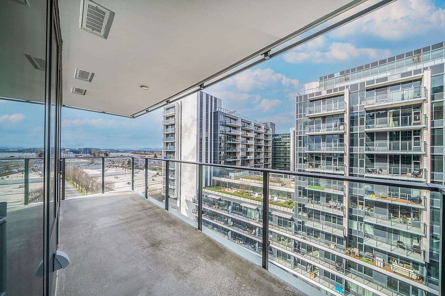 1082 8608 Hazelbridge Way Richmond, BC - 22