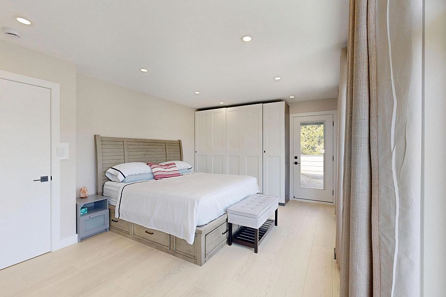 4545 Strathcona Road North Vancouver, BC - 17