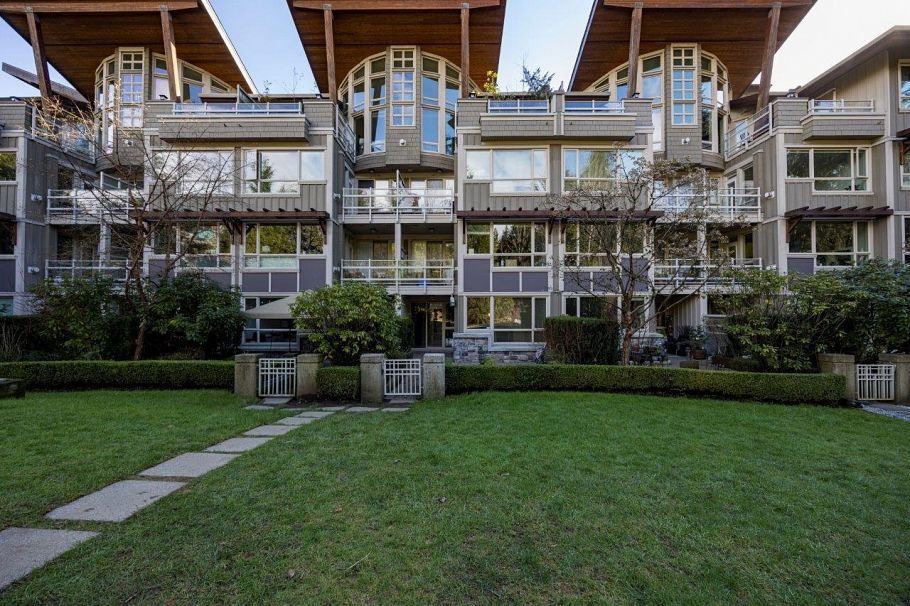 208 560 Raven Woods Drive North Vancouver, BC - 31