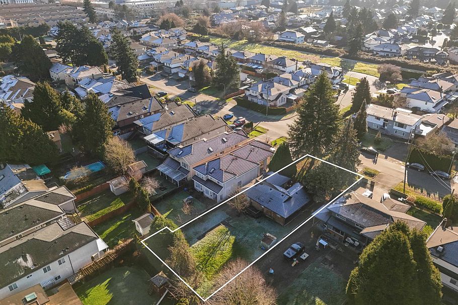 10331 Finlayson Drive Richmond, BC - 1