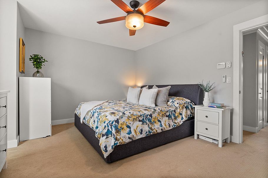 1382 E 27th Avenue Vancouver, BC - 21