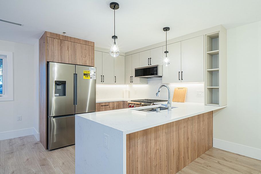 970 Park Drive Vancouver, BC - 15