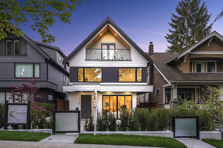 1 2138 W 48th Avenue Vancouver, BC - 2