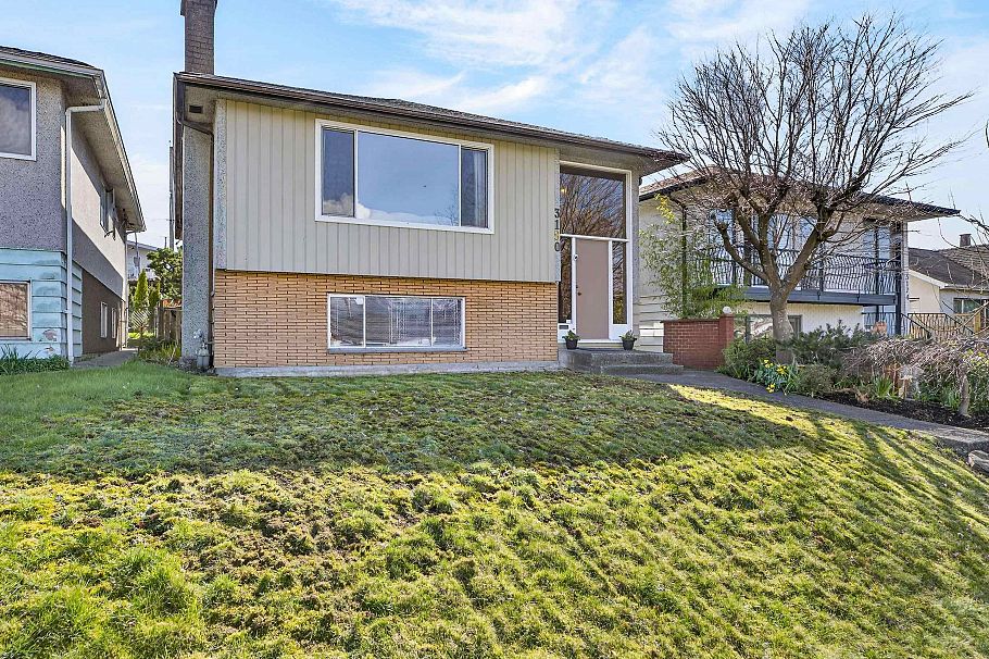 3180 E 3rd Avenue Vancouver, BC - 40