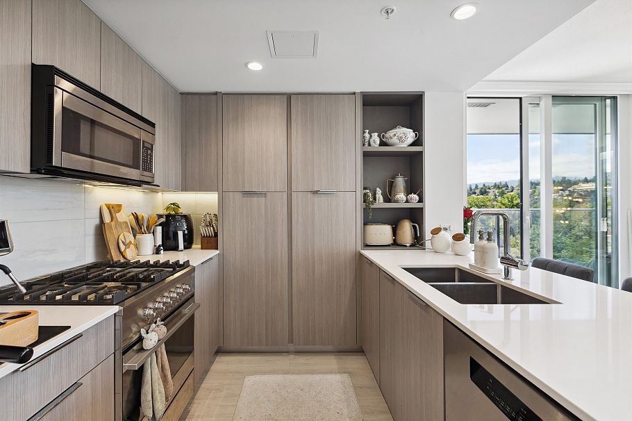 1207 1471 Hunter Street North Vancouver, BC - 10