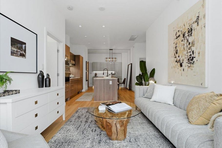 107 2221 E 30th Avenue Vancouver, BC - 10