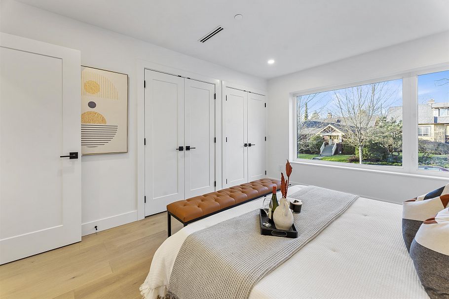 1 2138 W 48th Avenue Vancouver, BC - 13