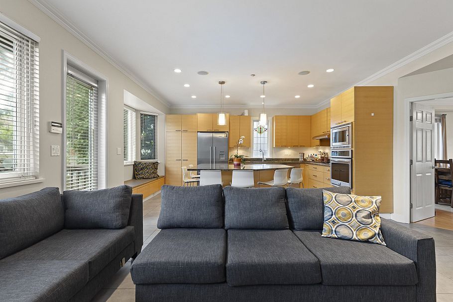 3472 W 13th Avenue Vancouver, BC - 21