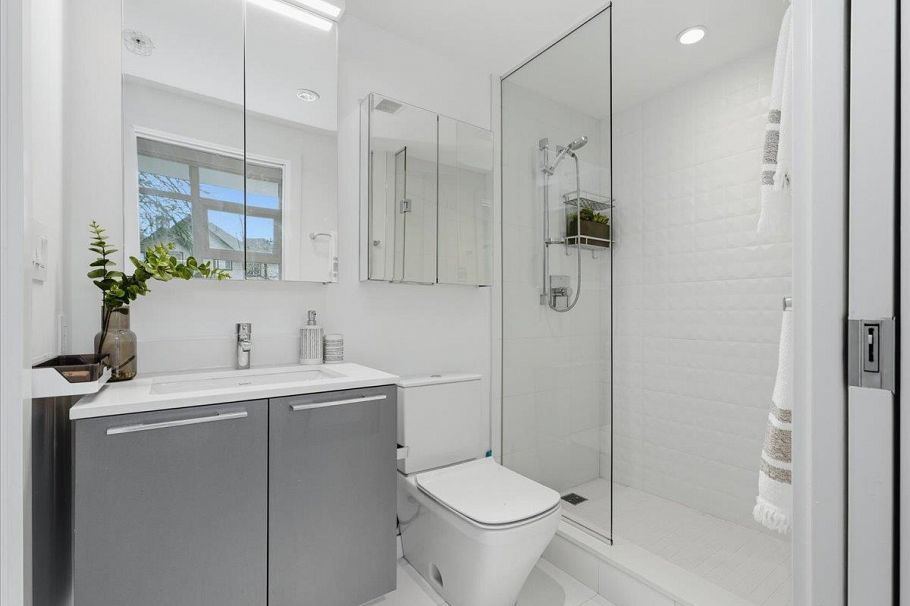 107 2221 E 30th Avenue Vancouver, BC - 14