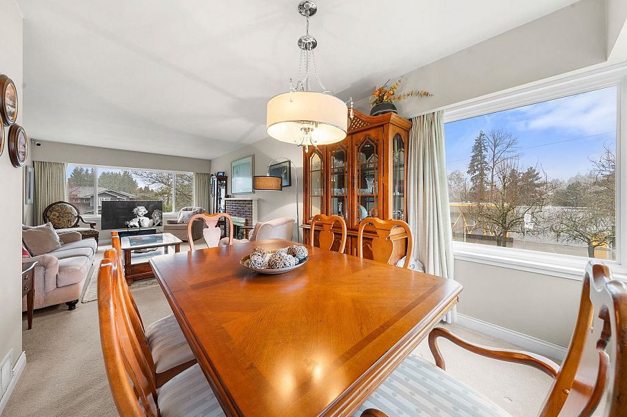 462 W 26th Street North Vancouver, BC - 14