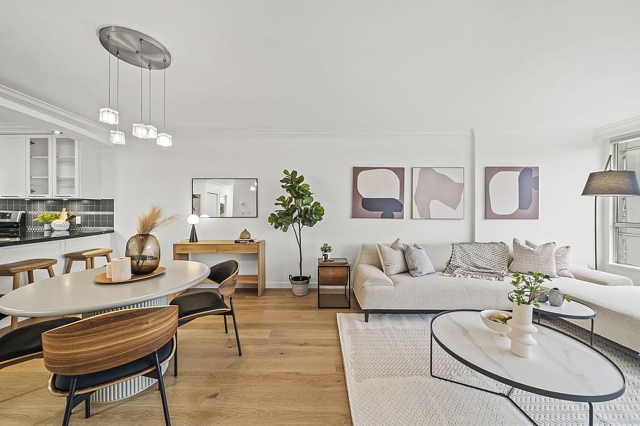 809 518 Moberly Road Vancouver, BC - 1