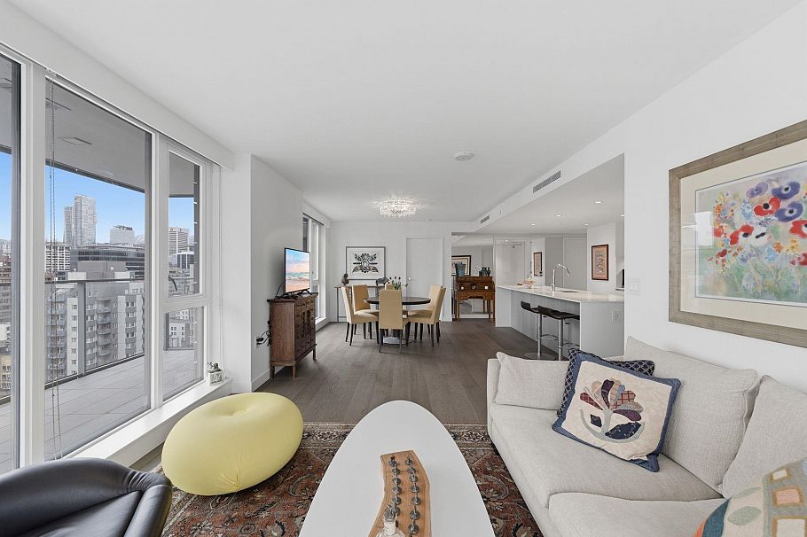 1909 1111 Richards Street Vancouver, BC - 5