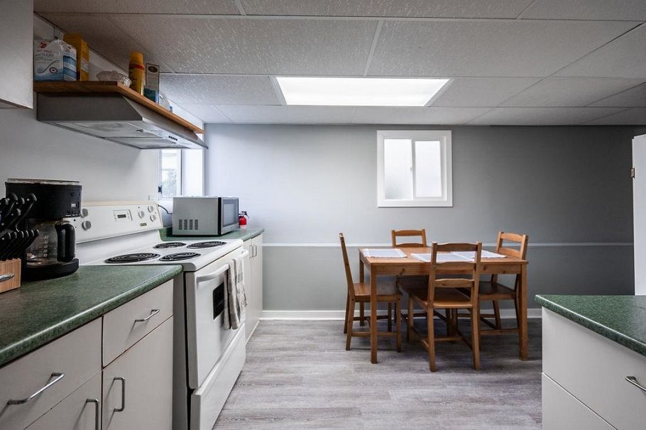 2867 E Georgia Street Vancouver, BC - 29