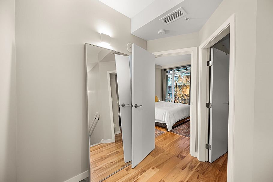 66 W 1st Avenue Vancouver, BC - 30