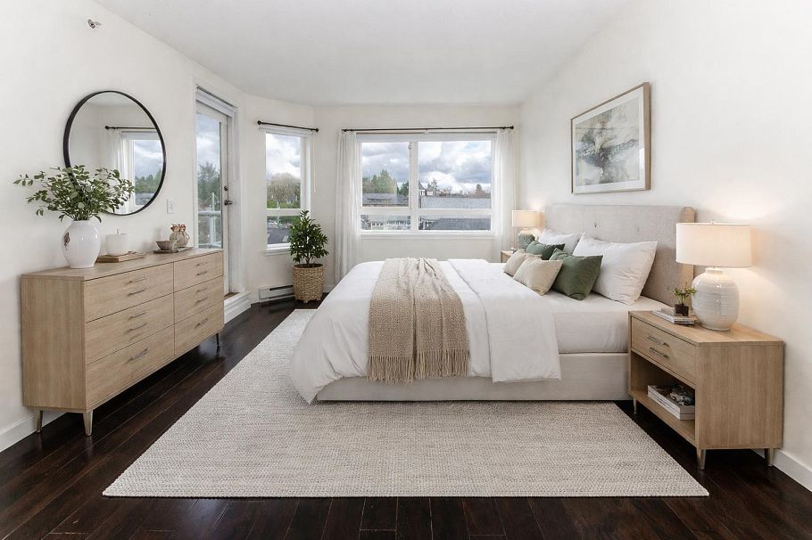 308 1707 Charles Street Vancouver, BC - 4