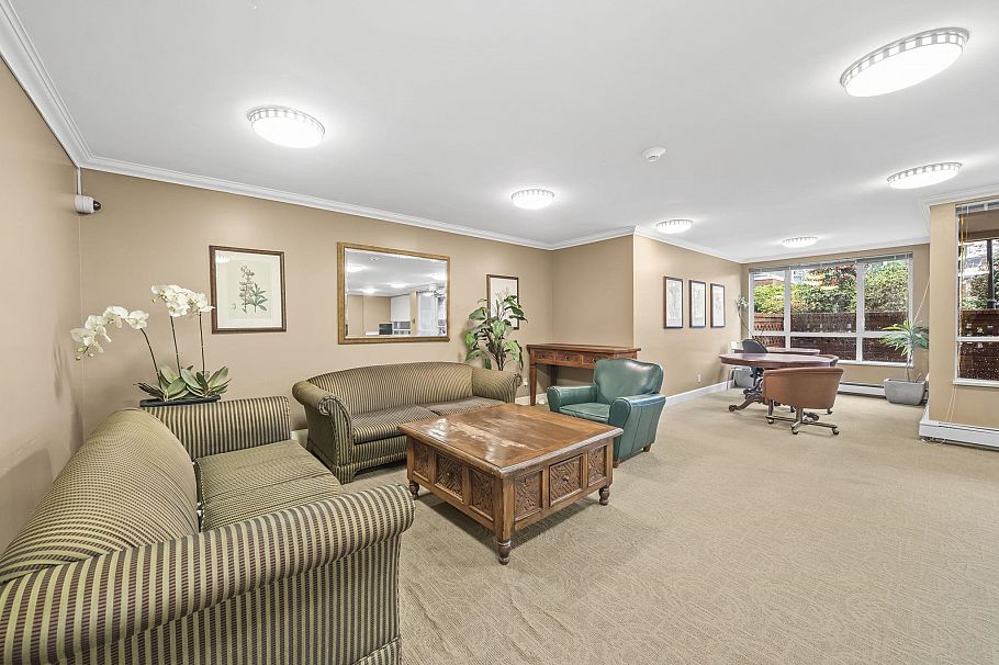 809 518 Moberly Road Vancouver, BC - 35