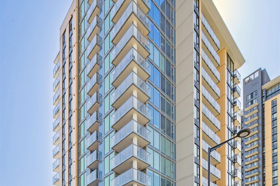 1207 1471 Hunter Street North Vancouver, BC - 2