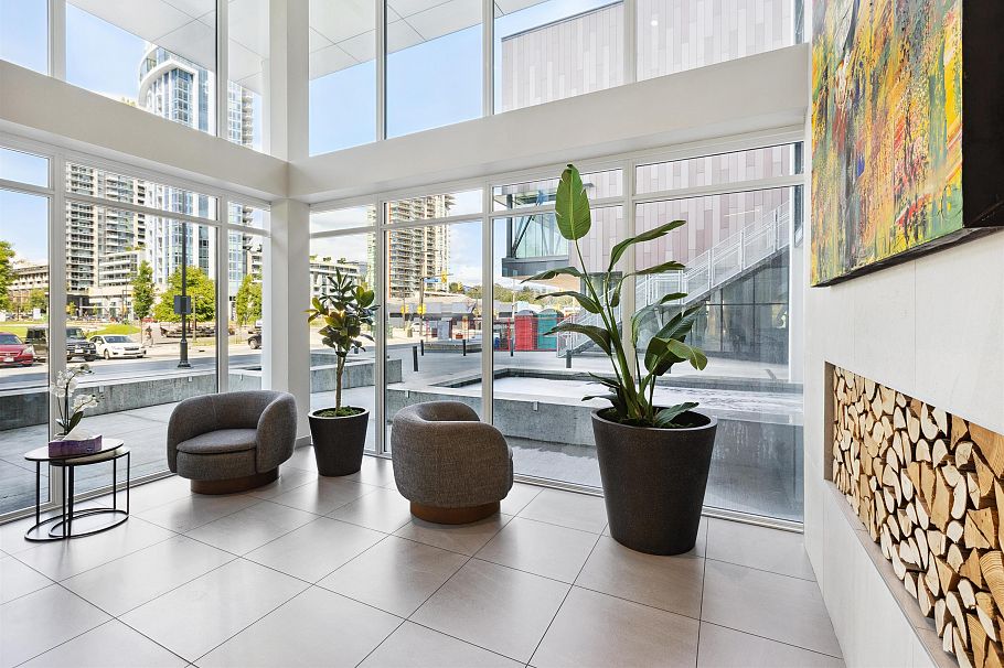 1207 1471 Hunter Street North Vancouver, BC - 7