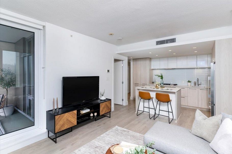 1402 680 Seylynn Crescent North Vancouver, BC - 11