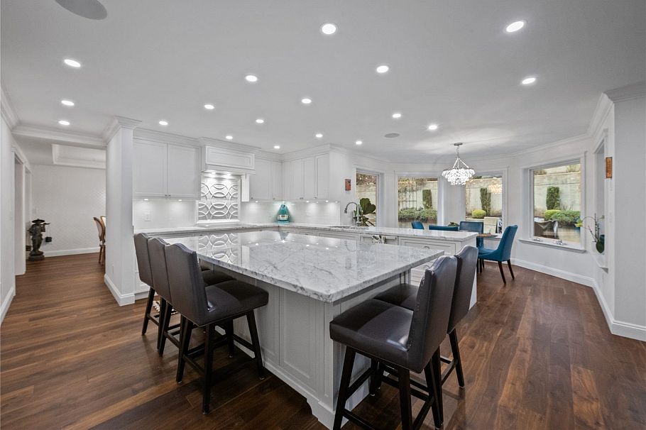 226 Wooddale Road North Vancouver, BC - 8