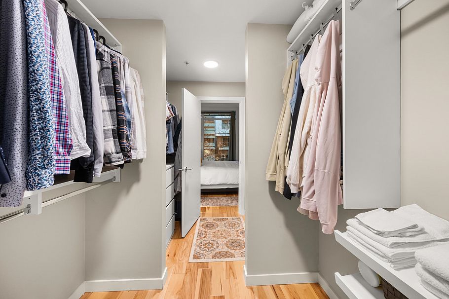 66 W 1st Avenue Vancouver, BC - 28