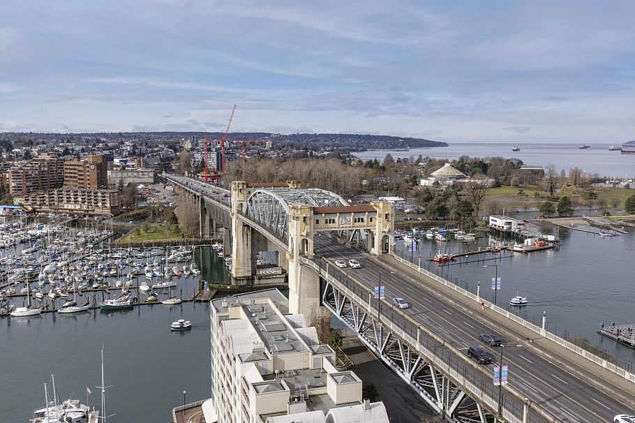 2005 1000 Beach Avenue Vancouver, BC - 5