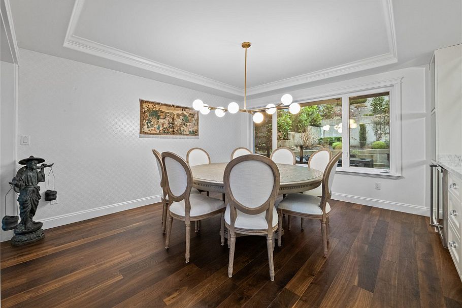 226 Wooddale Road North Vancouver, BC - 6