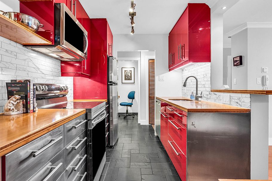 204 3020 Quebec Street Vancouver, BC - 6