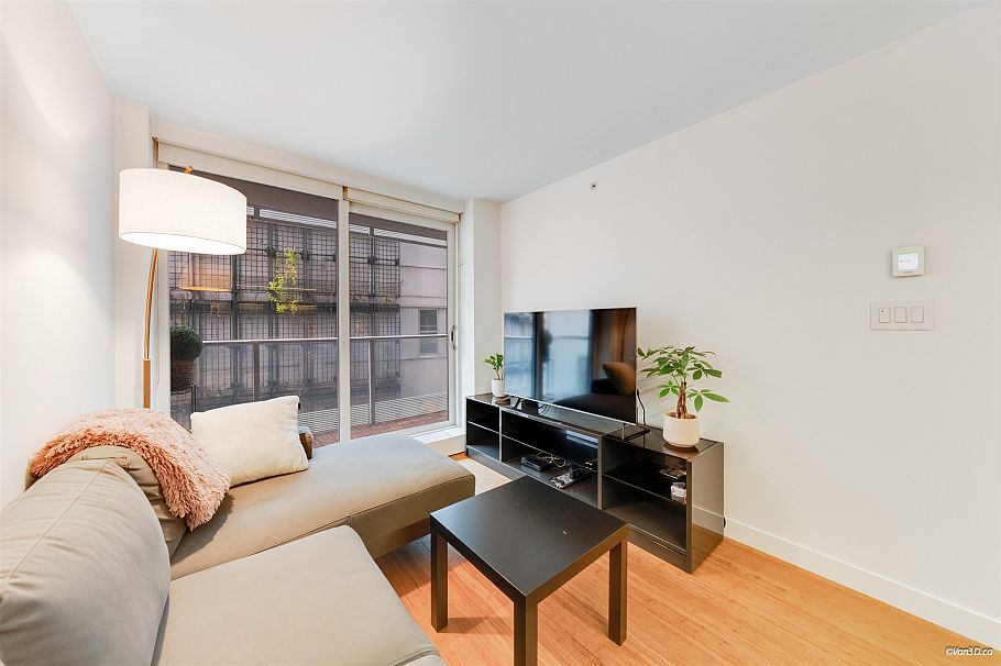 1103 777 Richards Street Vancouver, BC - 10