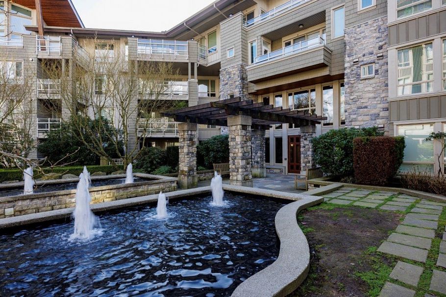 208 560 Raven Woods Drive North Vancouver, BC - 1