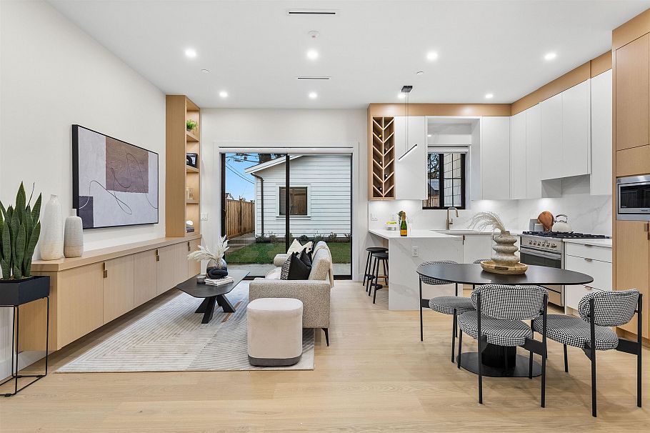 2 5306 Culloden Street Vancouver, BC - 4