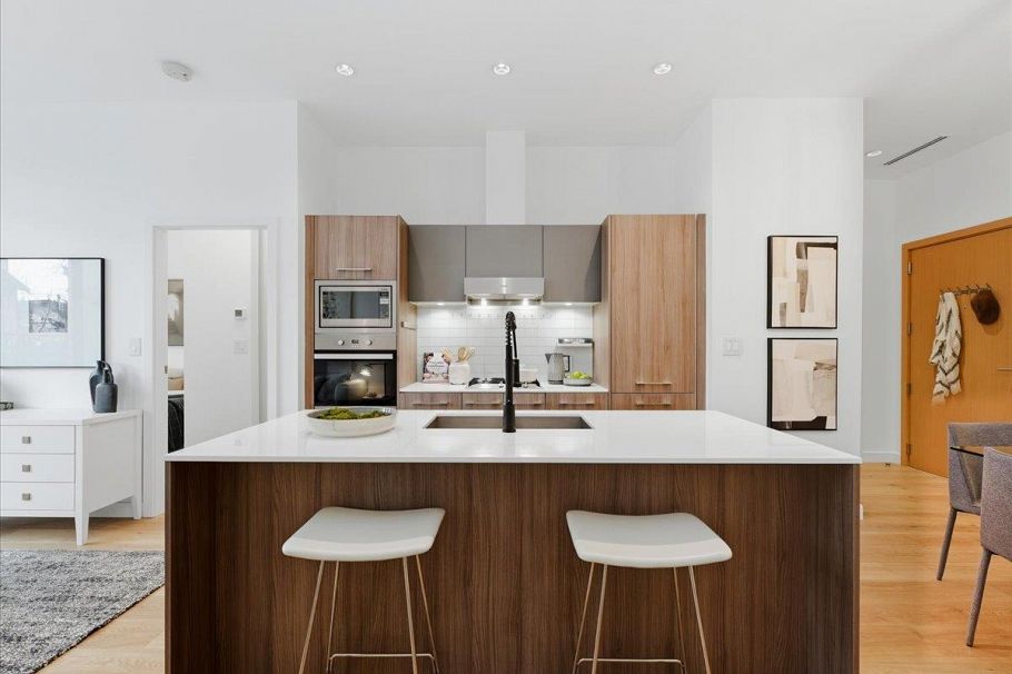 107 2221 E 30th Avenue Vancouver, BC - 2