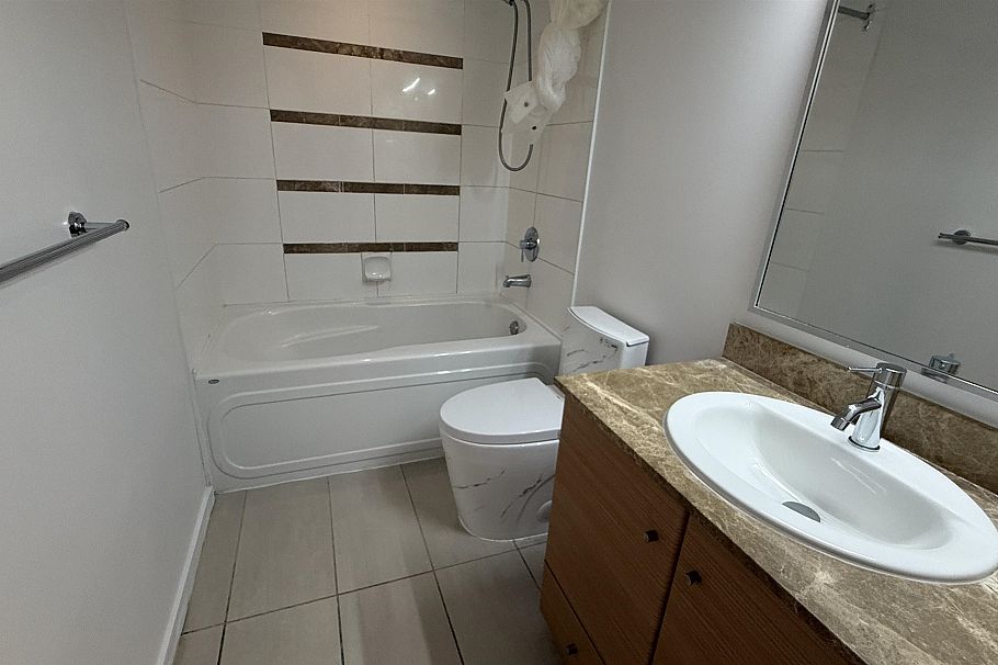 3008 909 Mainland Street Vancouver, BC - 13