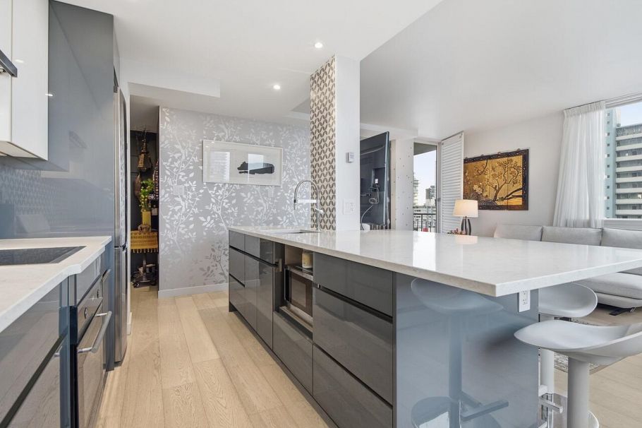 1203 1850 Comox Street Vancouver, BC - 6