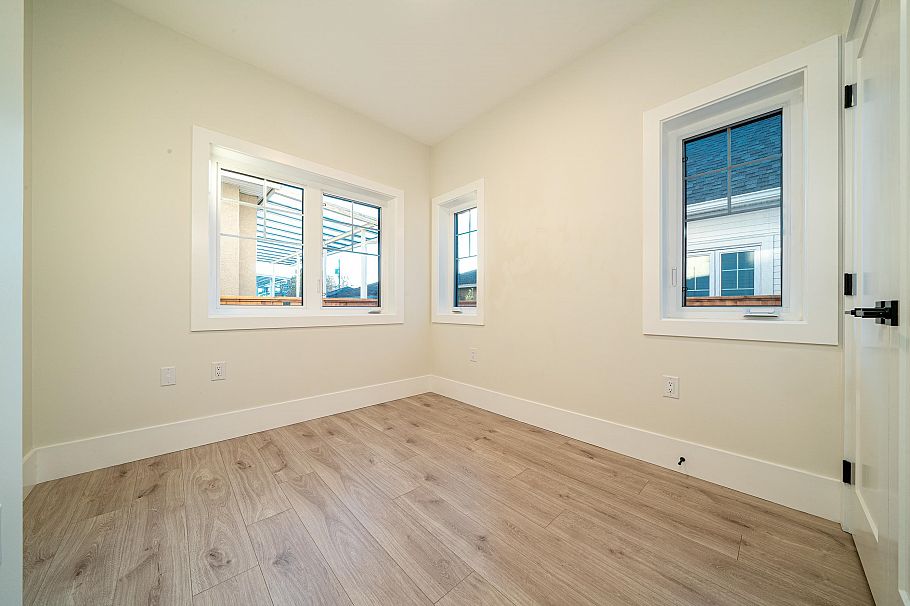 970 Park Drive Vancouver, BC - 8