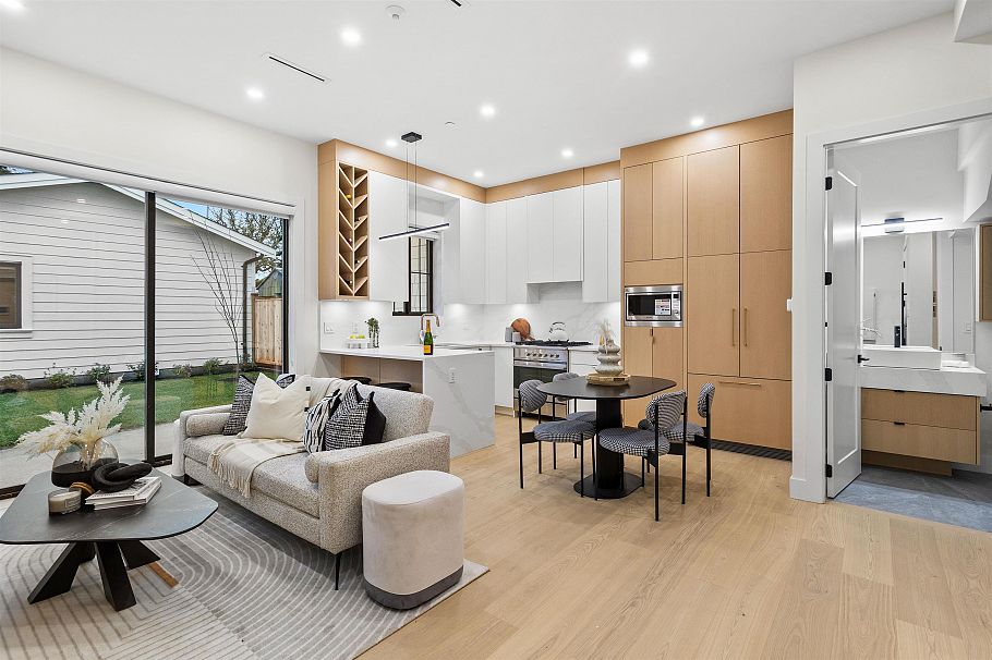 2 5306 Culloden Street Vancouver, BC - 3