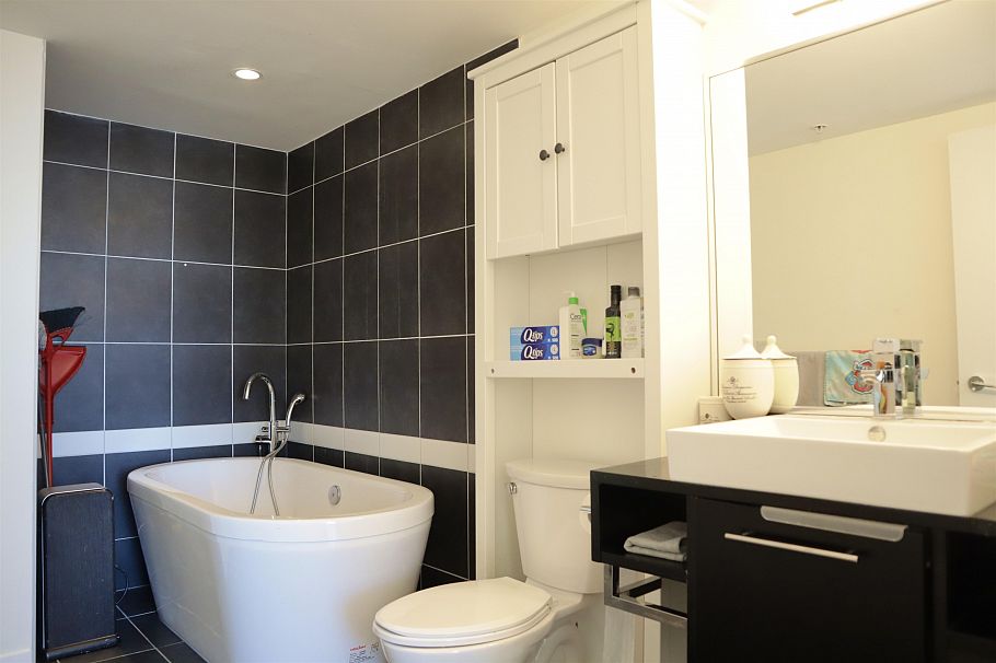 2906 689 Abbott Street Vancouver, BC - 11