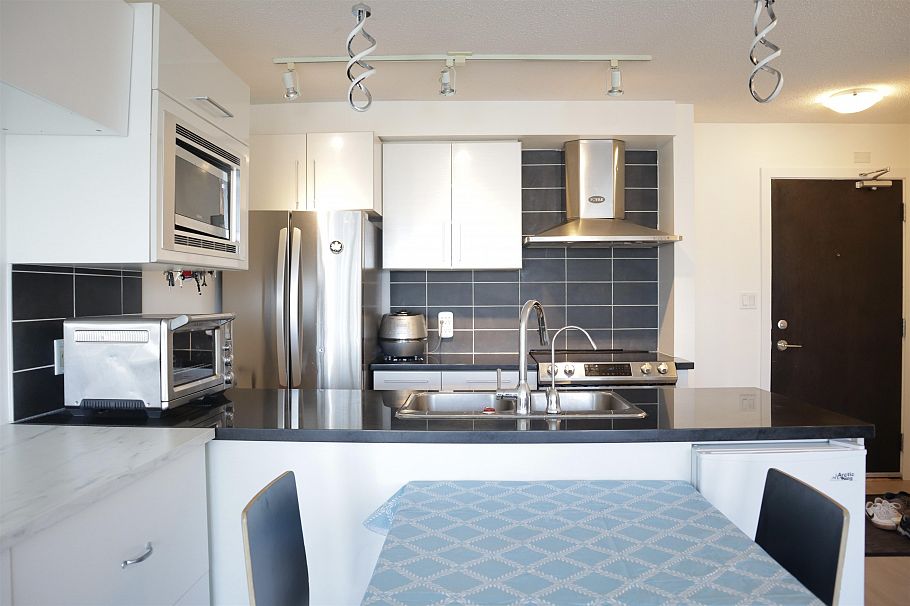 2906 689 Abbott Street Vancouver, BC - 5