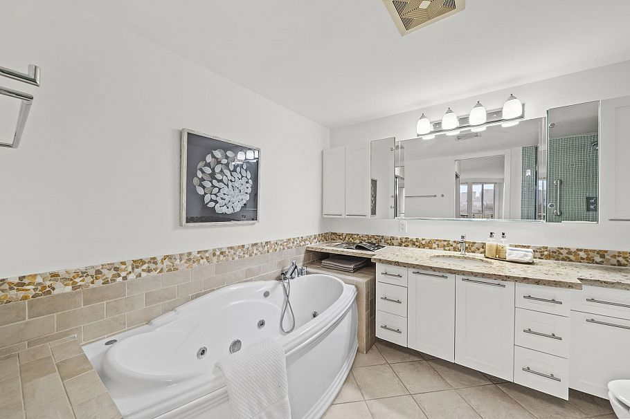 809 518 Moberly Road Vancouver, BC - 18