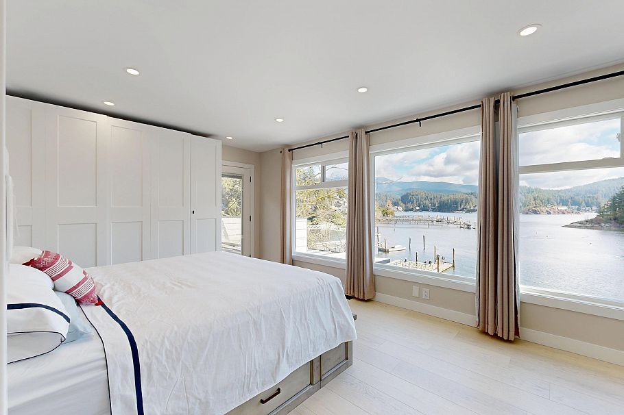 4545 Strathcona Road North Vancouver, BC - 16